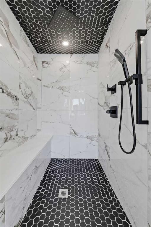 3536 43 Street Sw, Calgary, AB -