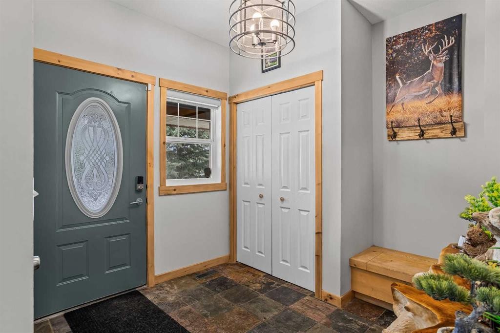 4-36 Windridge Road, Exshaw, AB - Indoor Photo Showing Other Room