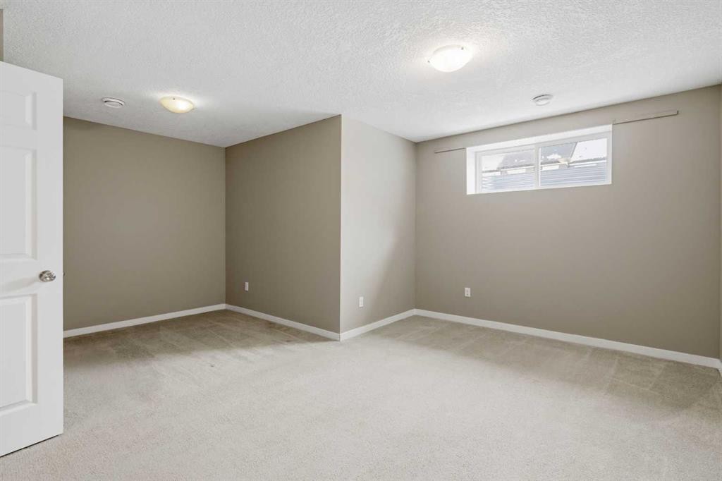 54 Legacy Close Se, Calgary, AB - Indoor
