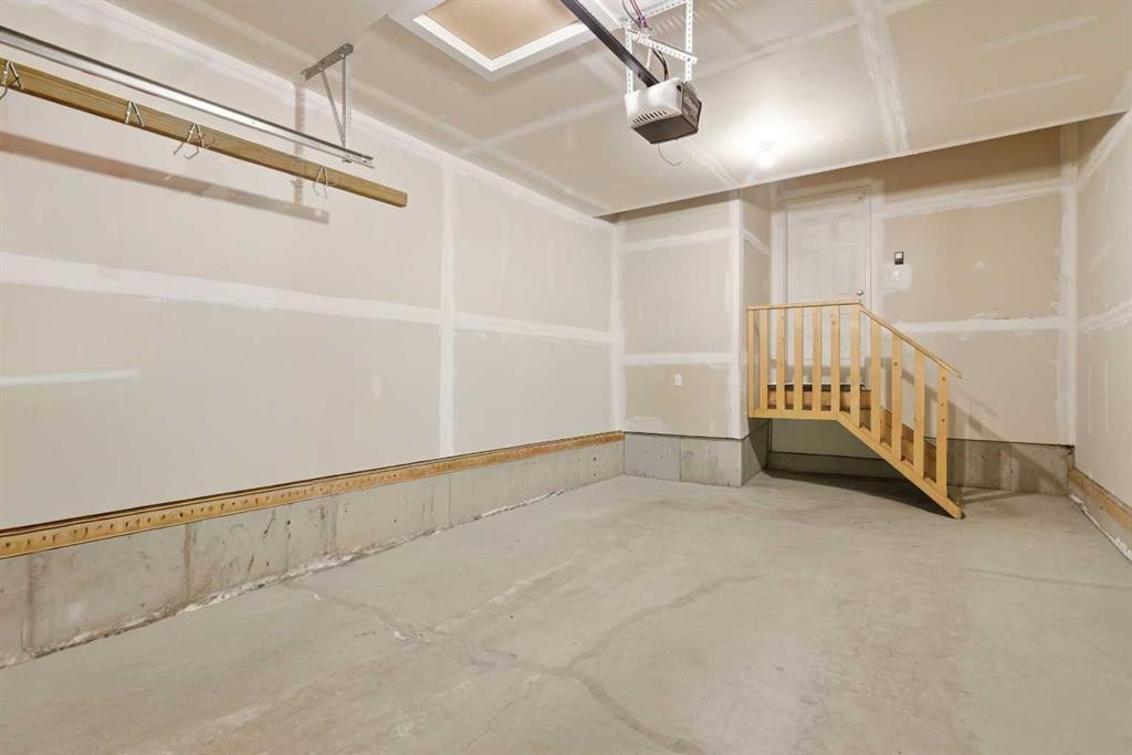 54 Legacy Close Se, Calgary, AB - Indoor