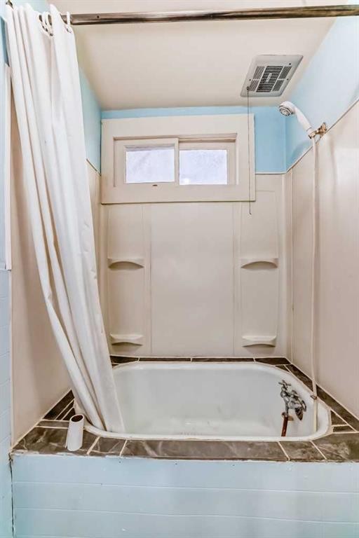 6437 19 Street Se, Calgary, AB - Indoor