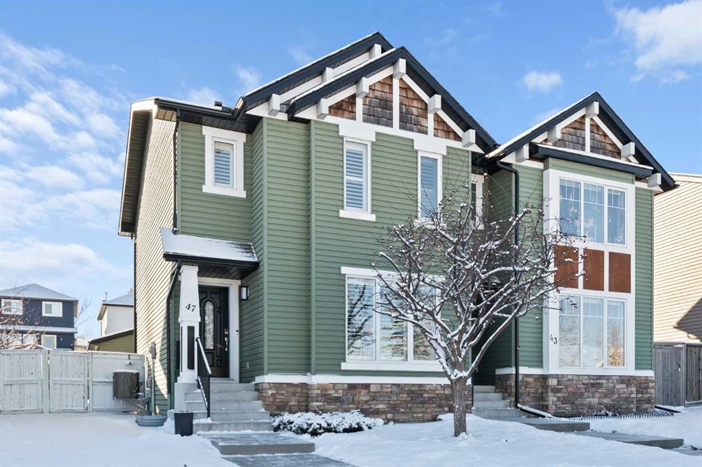 47 Eversyde Heath Sw, Calgary, AB - Outdoor With Facade