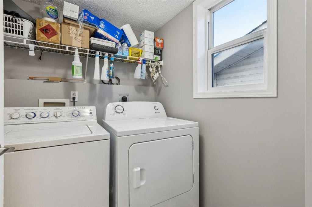 30 Martha'S Haven Manor Ne, Calgary, AB - Indoor Photo Showing Laundry Room