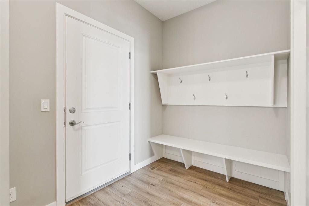 415 Rivercrest Boulevard, Cochrane, AB - Indoor Photo Showing Other Room