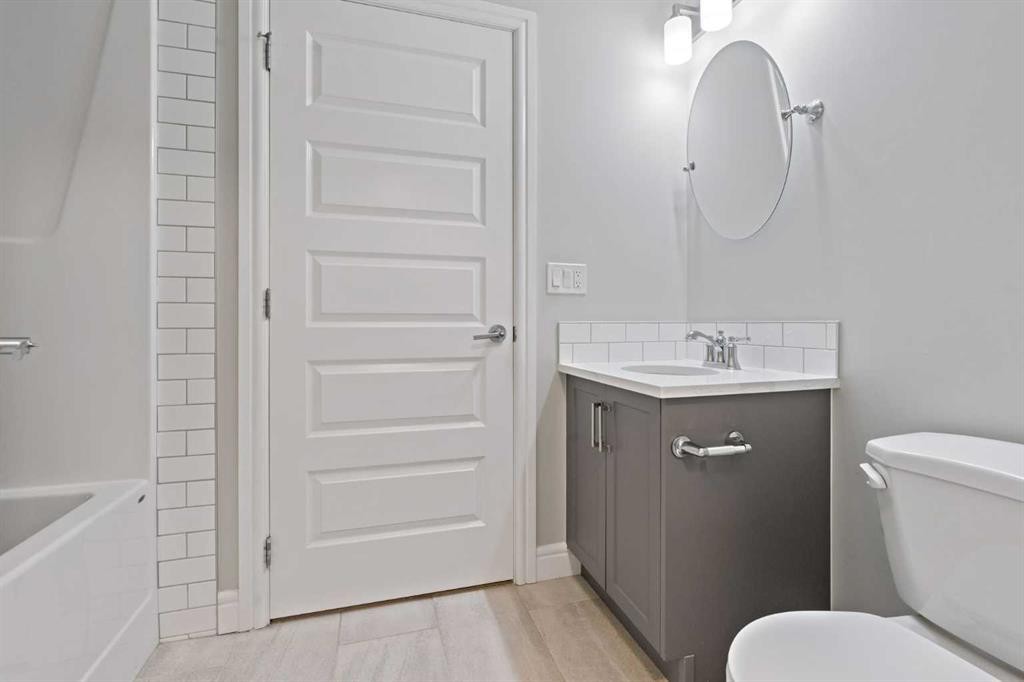 394 Seton Passage Se, Calgary, AB - Indoor Photo Showing Bathroom