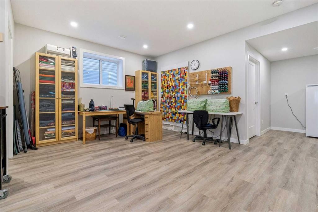 24 Willow Park Point, Cochrane, AB - Indoor