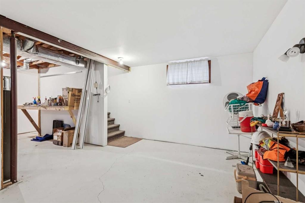 44 Fairview Crescent Se, Calgary, AB - Indoor Photo Showing Basement