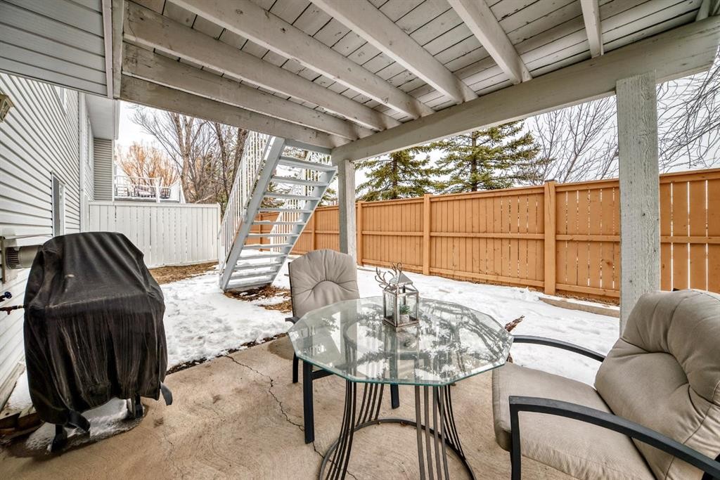 157 Hawkstone Manor Nw, Calgary, AB - Outdoor With Deck Patio Veranda With Exterior