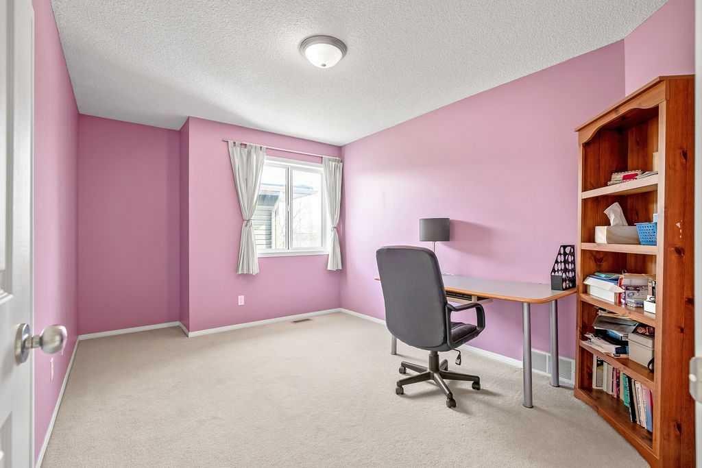 86 Evergreen Common Sw, Calgary, AB - Indoor Photo Showing Office