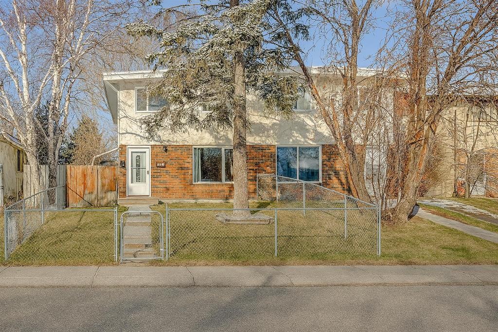 3131 Dover Crescent Se, Calgary, AB - Outdoor
