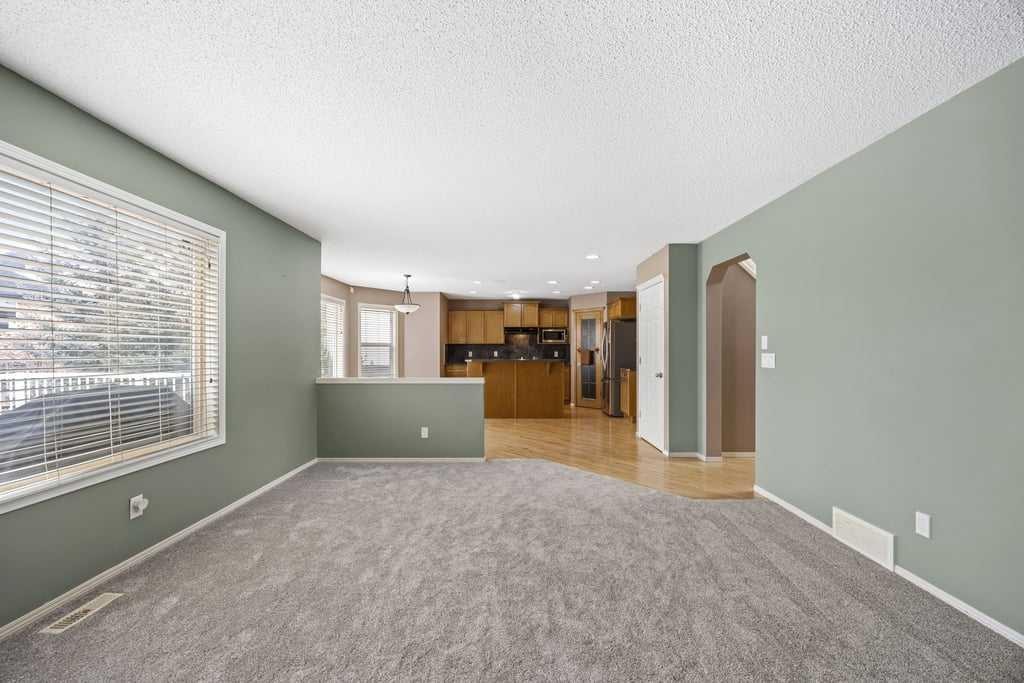 19 Sienna Park Crescent Sw, Calgary, AB - Indoor Photo Showing Other Room