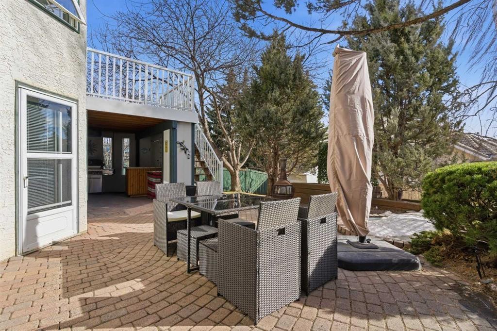 677 Hawkwood Boulevard Nw, Calgary, AB - Outdoor With Deck Patio Veranda With Exterior