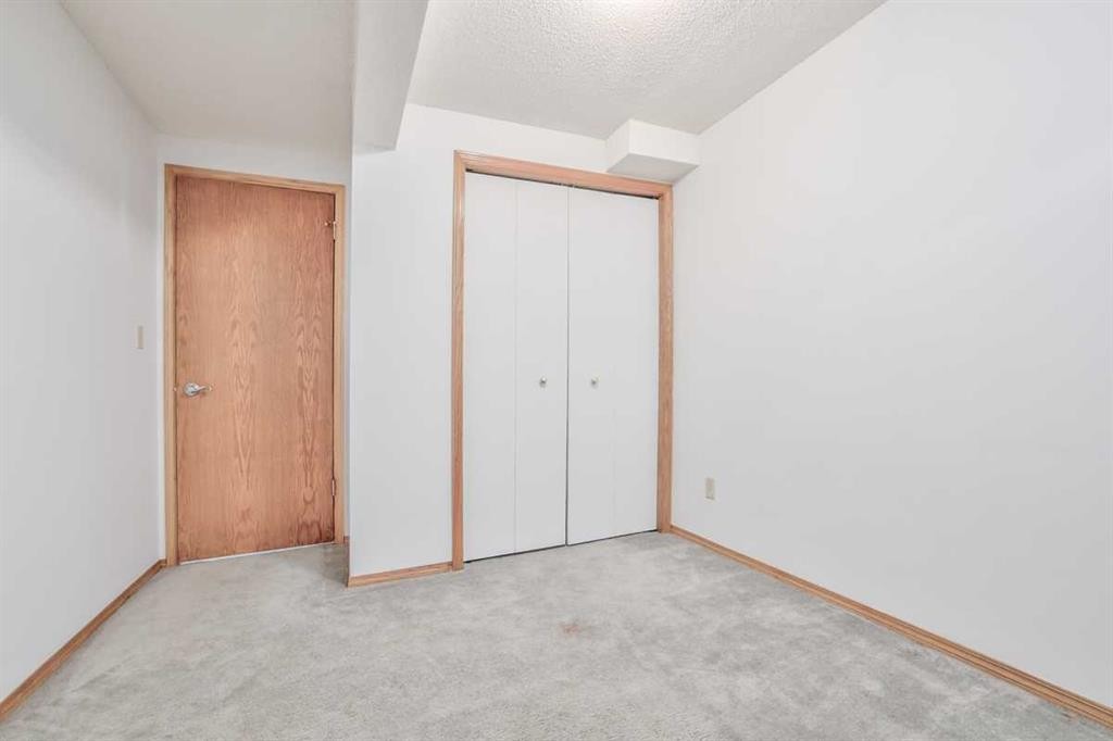 232 Templeside Circle Ne, Calgary, AB - Indoor Photo Showing Other Room