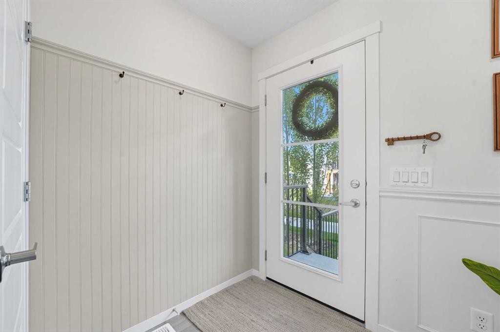 102-474 Seton Circle Se, Calgary, AB - Indoor Photo Showing Other Room