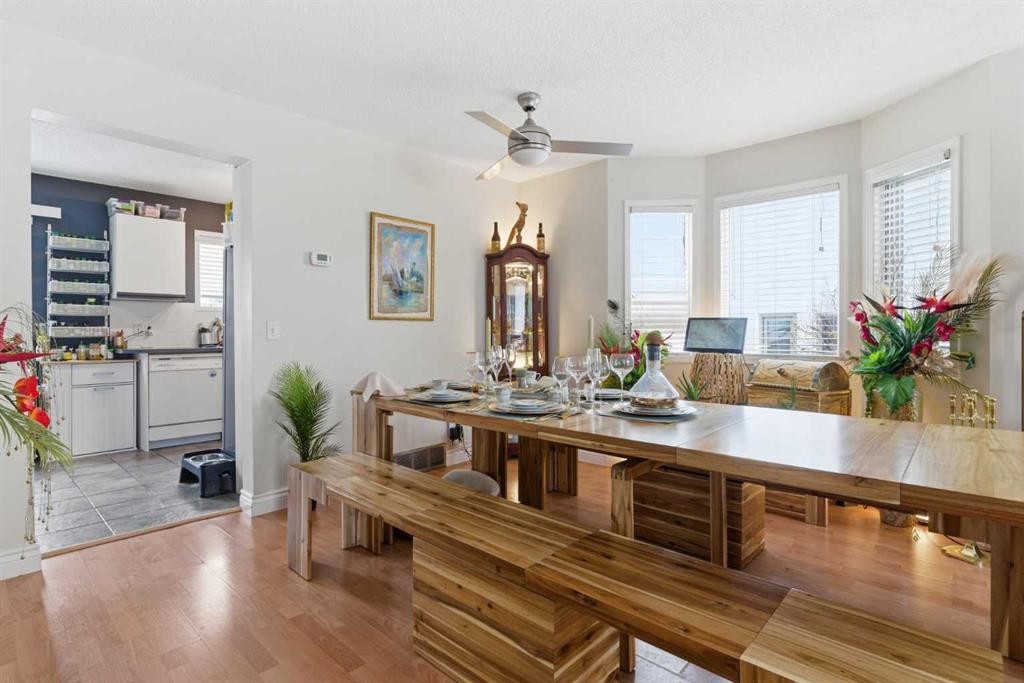 59 Abbeydale Villas Ne, Calgary, AB - Indoor Photo Showing Dining Room