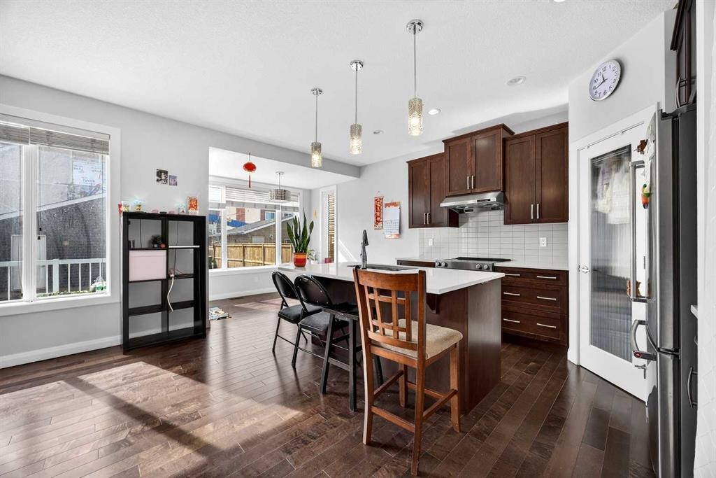 439 Redstone Drive Ne, Calgary, AB - Indoor Photo Showing Kitchen With Upgraded Kitchen