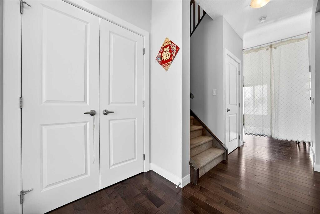 439 Redstone Drive Ne, Calgary, AB - Indoor Photo Showing Other Room