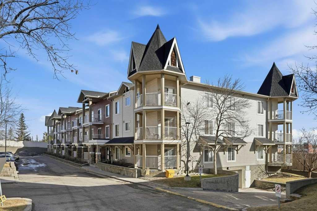 5106-70 Panamount Drive Nw, Calgary, AB - Outdoor With Facade