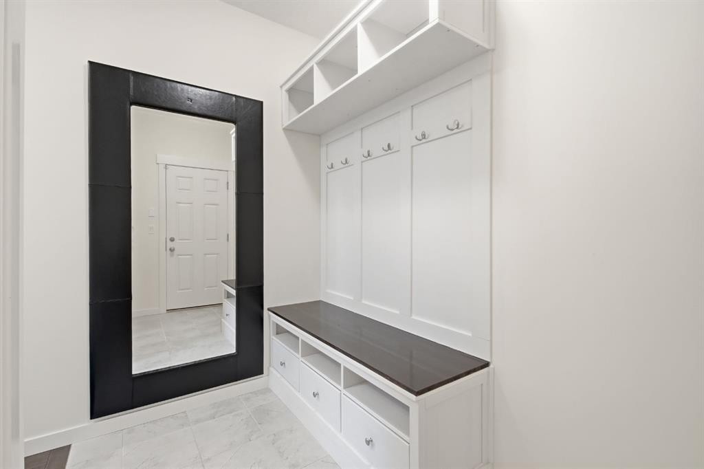 101 Evansborough Green Nw, Calgary, AB - Indoor Photo Showing Other Room