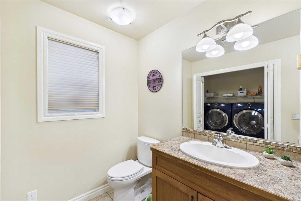 167 Evanston View Nw, Calgary, AB - Indoor Photo Showing Bathroom