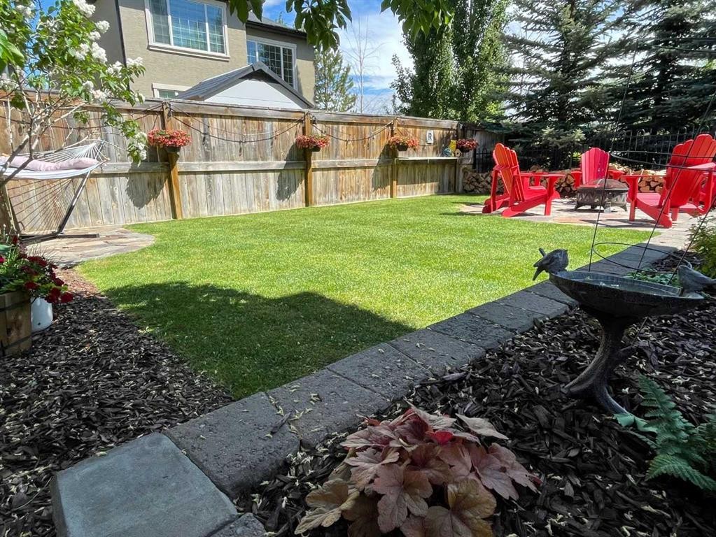 36 Cranarch Grove Se, Calgary, AB - Outdoor With Backyard