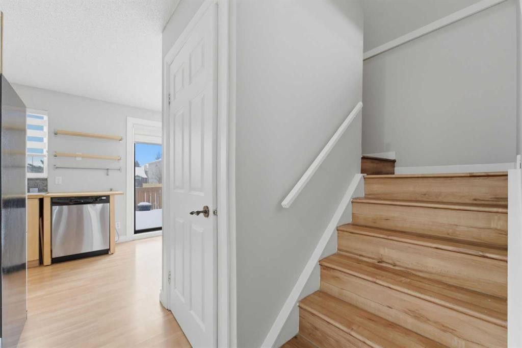 43 Martindale Court Ne, Calgary, AB - Indoor Photo Showing Other Room