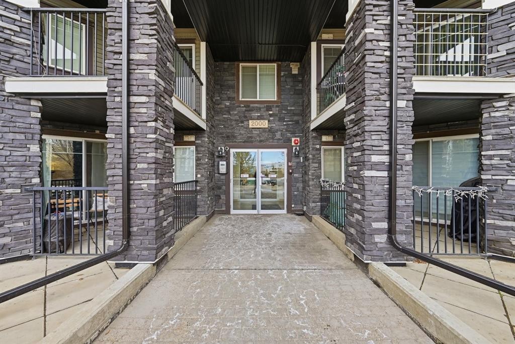 2119-175 Panatella Hill Nw, Calgary, AB - Outdoor