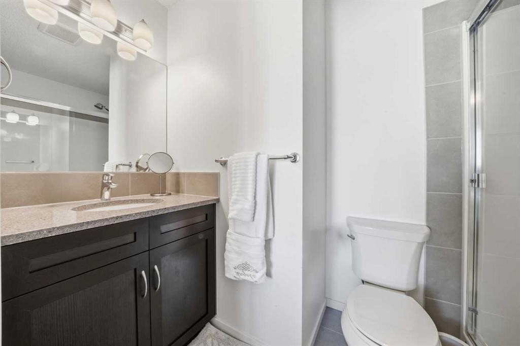 189 Mahogany Drive, Calgary, AB - Indoor Photo Showing Bathroom