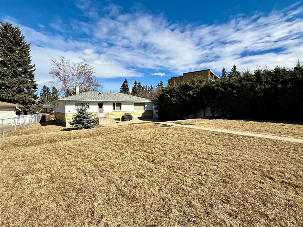 151 Fielding Drive Se, Calgary, AB - Outdoor
