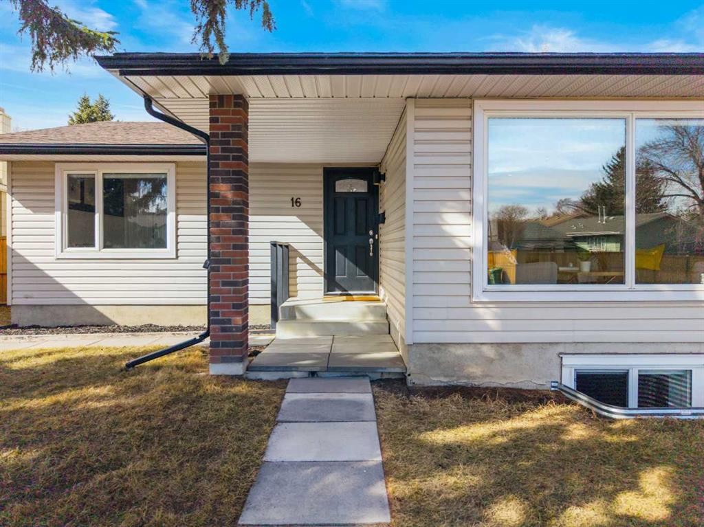 16 Midcrest Rise Se, Calgary, AB - Outdoor