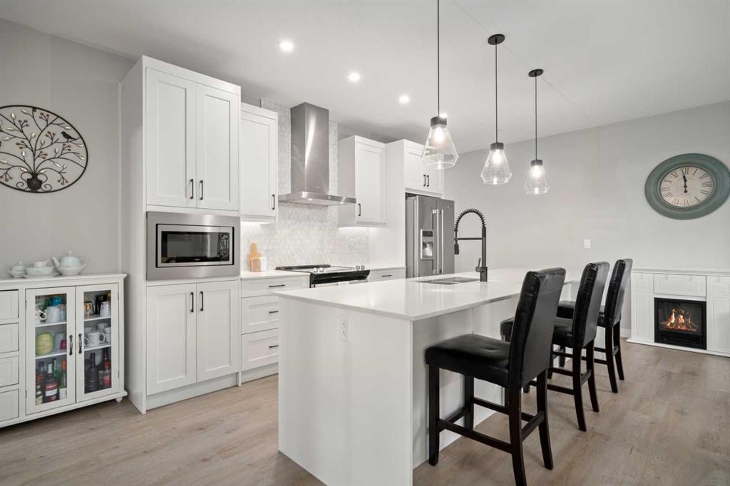 4314-200 Seton Circle Se, Calgary, AB - Indoor Photo Showing Kitchen With Upgraded Kitchen