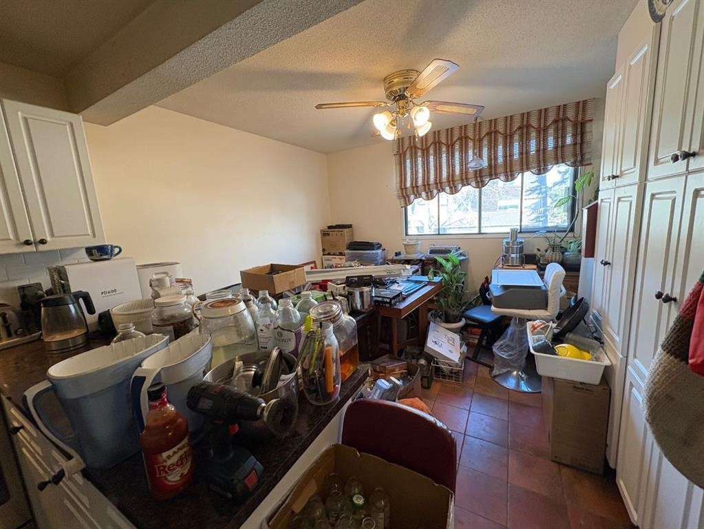 1419 Ranchlands Road Nw, Calgary, AB - Indoor