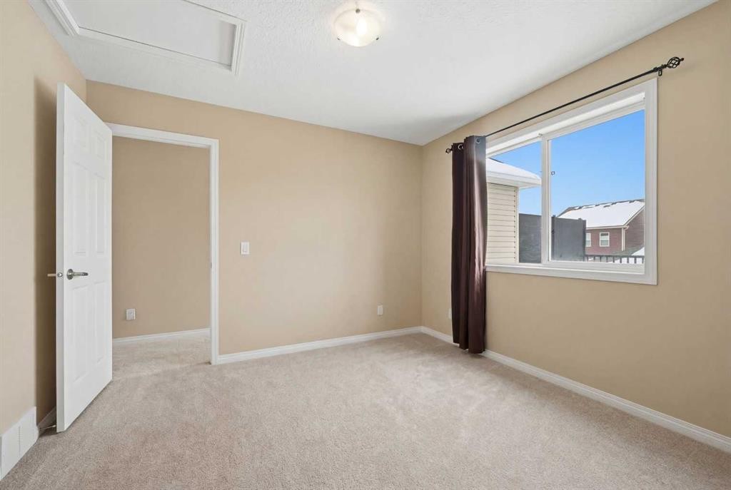 10622 Cityscape Drive Ne, Calgary, AB - Indoor Photo Showing Other Room