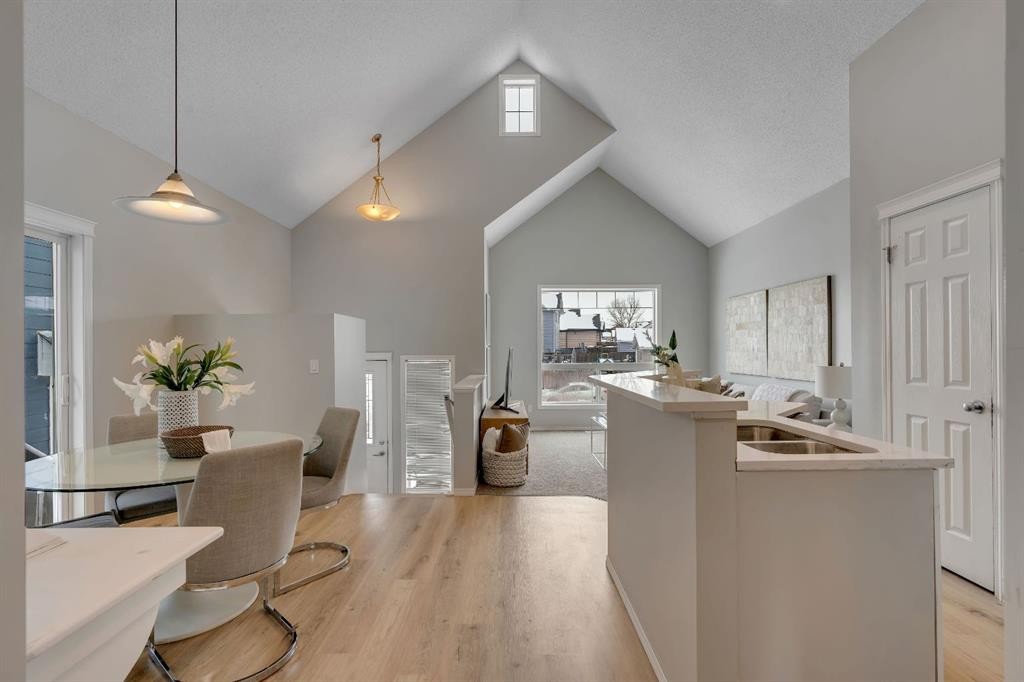 41 Saddlefield Drive Ne, Calgary, AB - Indoor Photo Showing Dining Room