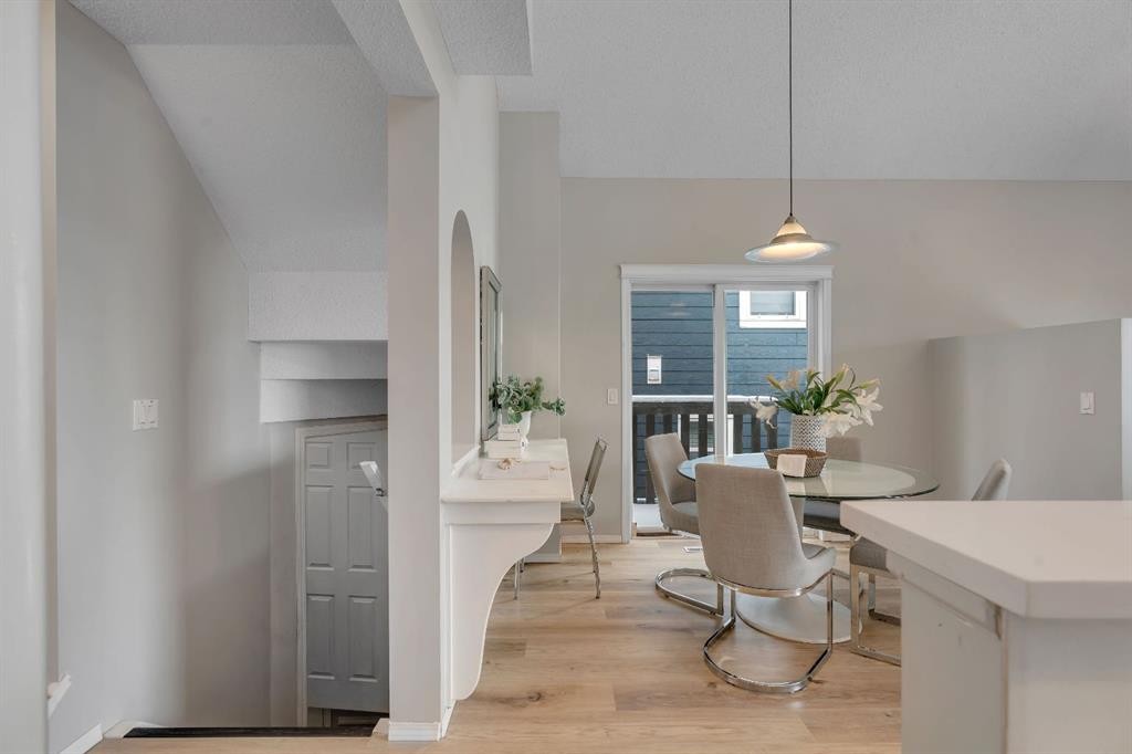 41 Saddlefield Drive Ne, Calgary, AB - Indoor Photo Showing Dining Room