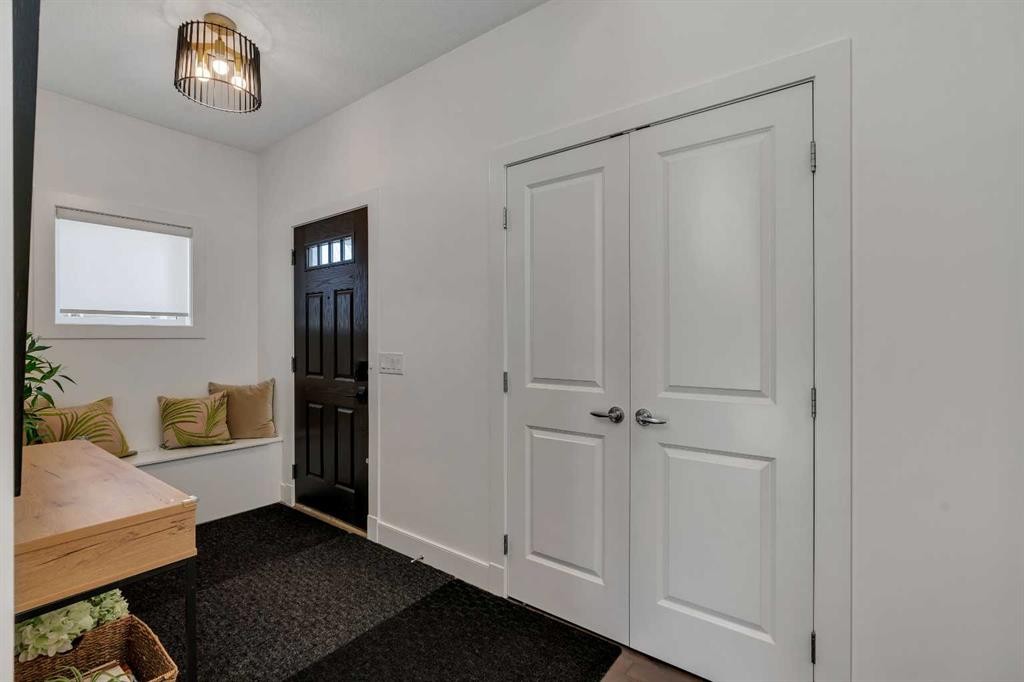 135 Copperleaf Crescent Se, Calgary, AB