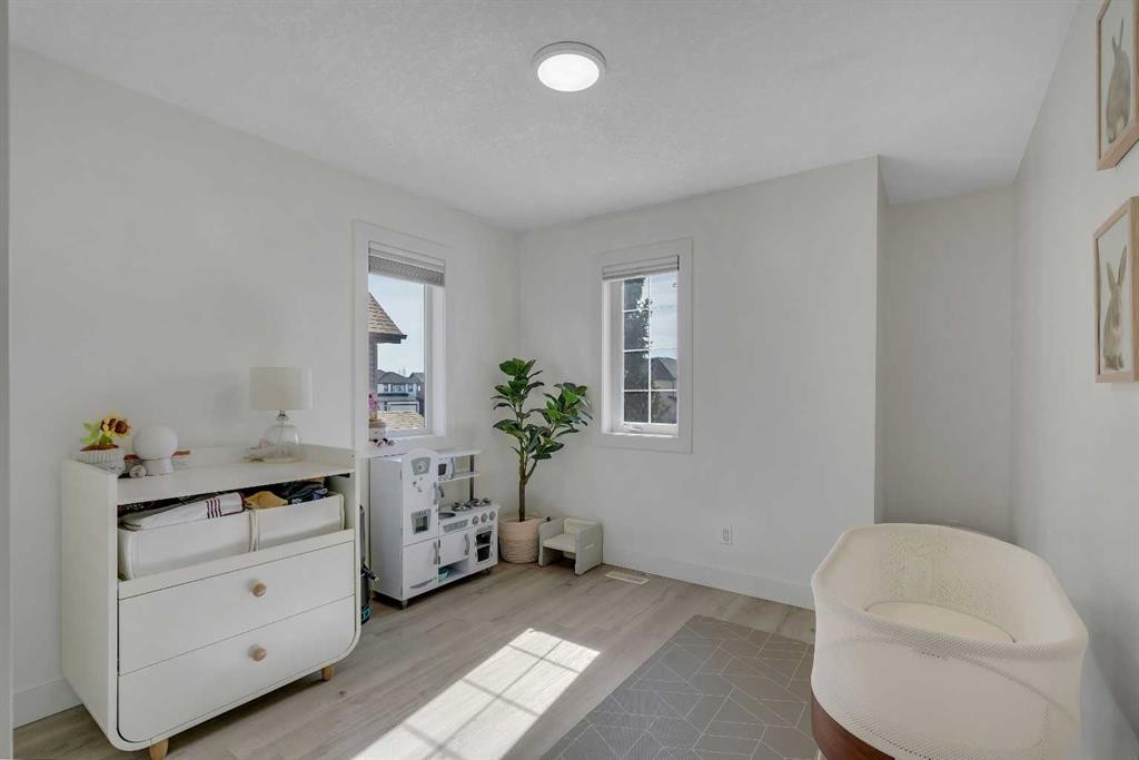 135 Copperleaf Crescent Se, Calgary, AB