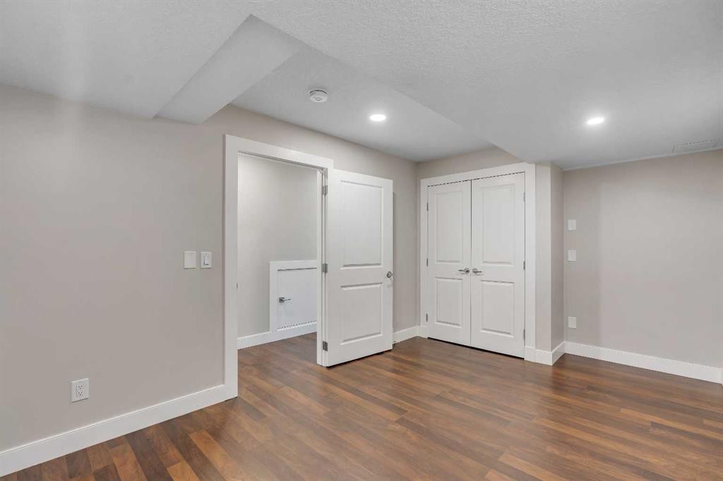 135 Copperleaf Crescent Se, Calgary, AB