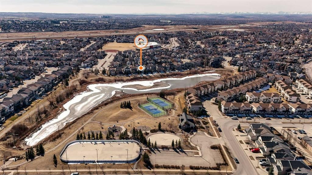 135 Copperleaf Crescent Se, Calgary, AB