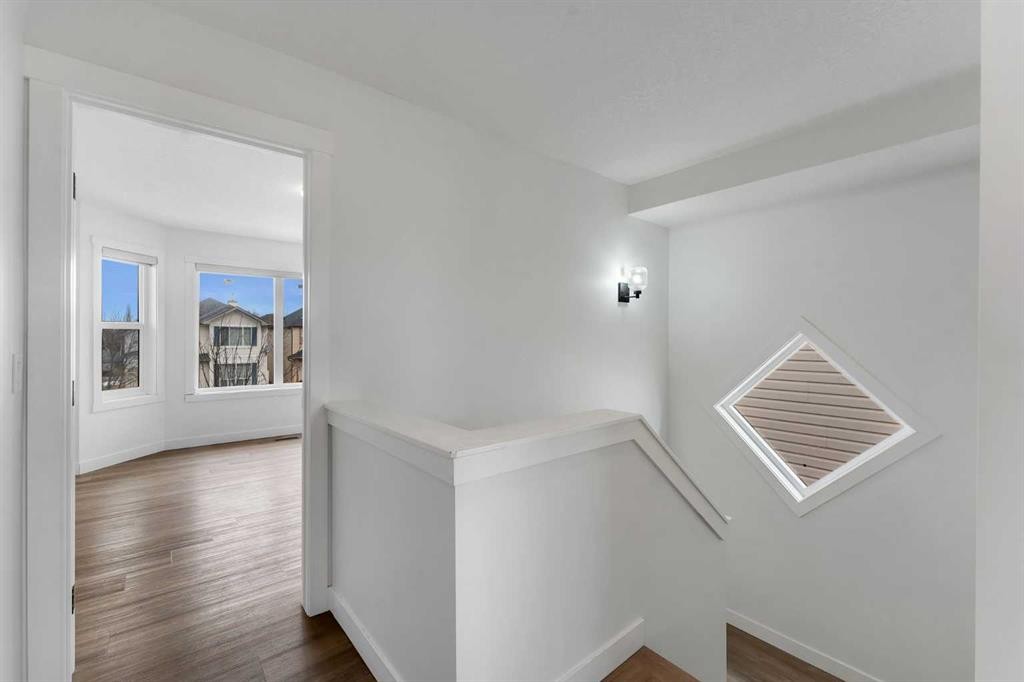 429 Taradale Drive Ne, Calgary, AB - Indoor Photo Showing Other Room