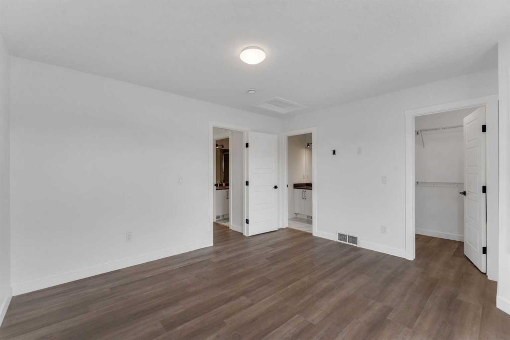 429 Taradale Drive Ne, Calgary, AB - Indoor Photo Showing Other Room