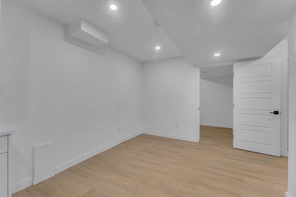 429 Taradale Drive Ne, Calgary, AB - Indoor Photo Showing Other Room