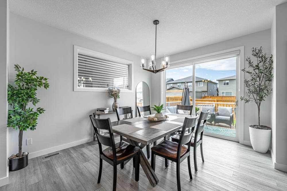 178 Creekstone Path Sw, Calgary, AB - Indoor Photo Showing Dining Room