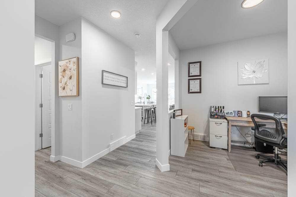 178 Creekstone Path Sw, Calgary, AB - Indoor Photo Showing Office