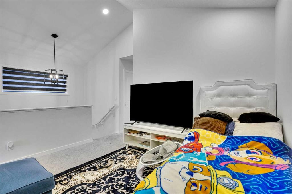 181 Walcrest Boulevard, Calgary, AB - Indoor