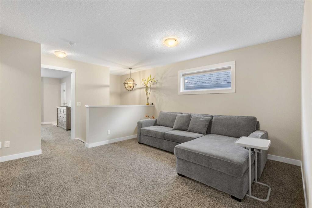 227 148 Avenue Nw, Calgary, AB - Indoor Photo Showing Living Room