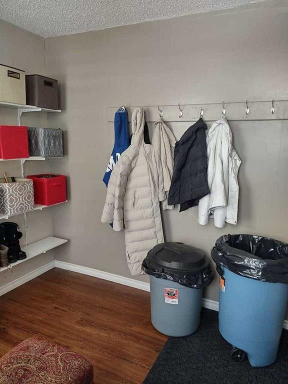 517 454029 Rr 11, Westerose, AB - Indoor