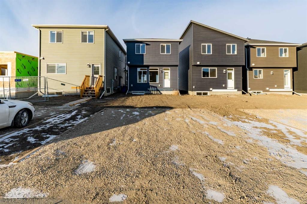 15 Corner Glen Drive Ne, Calgary, AB - Outdoor