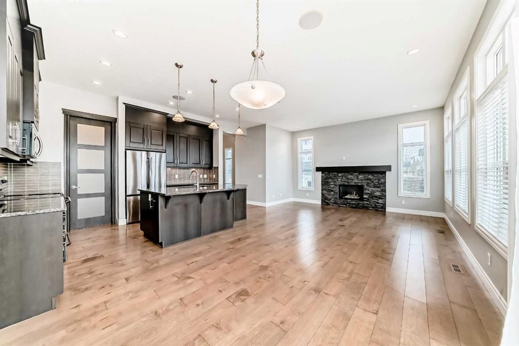 7904 Masters Boulevard Se, Calgary, AB - Indoor