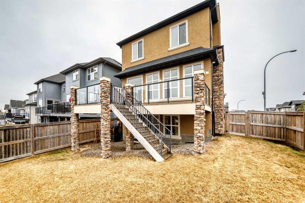 7904 Masters Boulevard Se, Calgary, AB - Outdoor